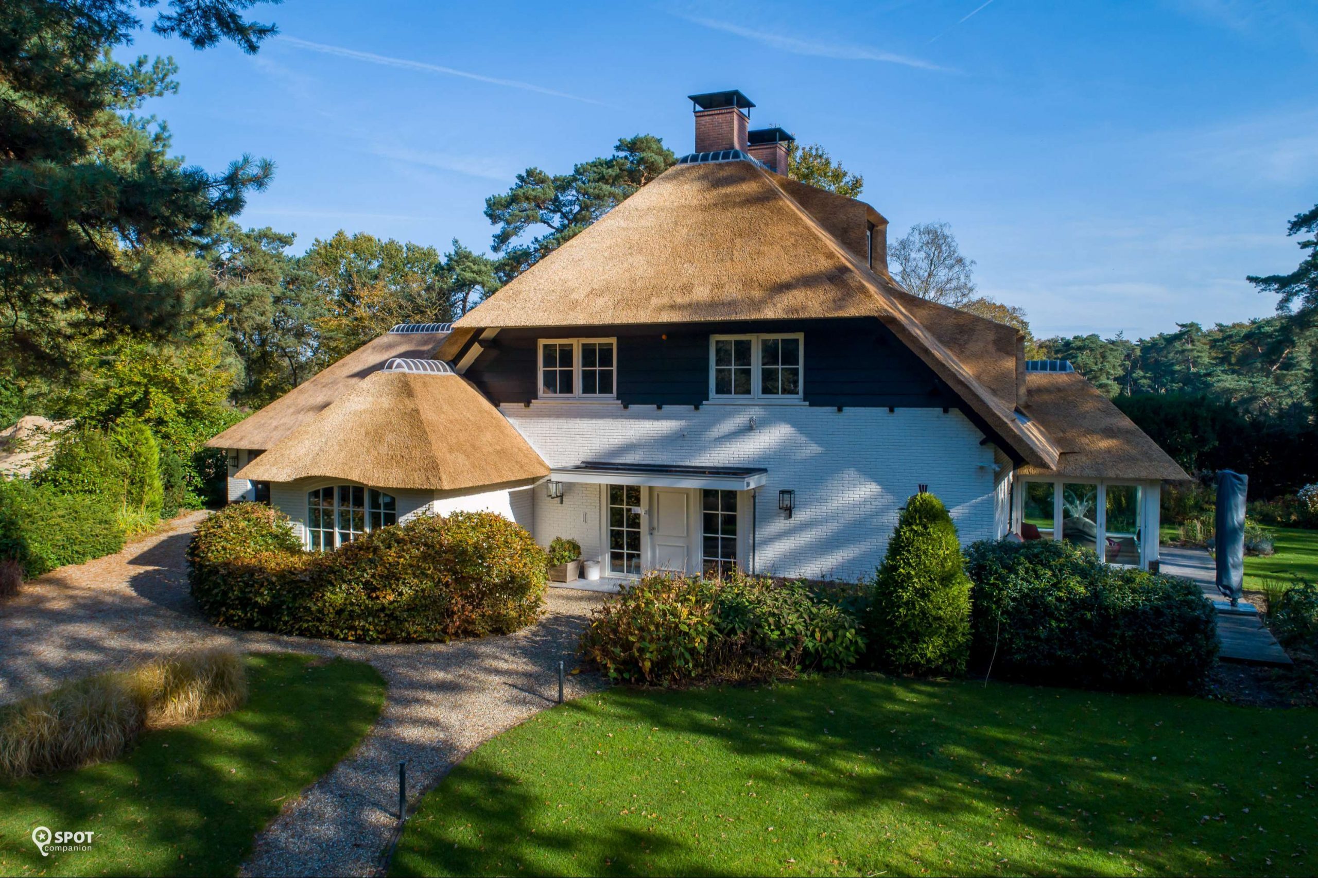 Verduurzaming rieten dak in Huizen